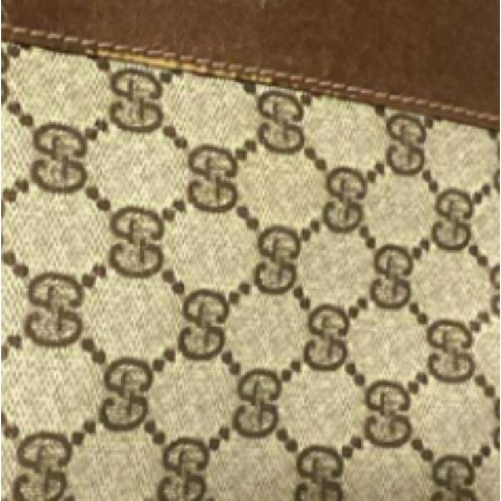 Gucci Tan and Brown Shoulder Bag with Gold Accent Authenticity confirmed - Picture 7 of 8
